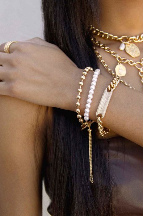 adjustable pearl bracelet