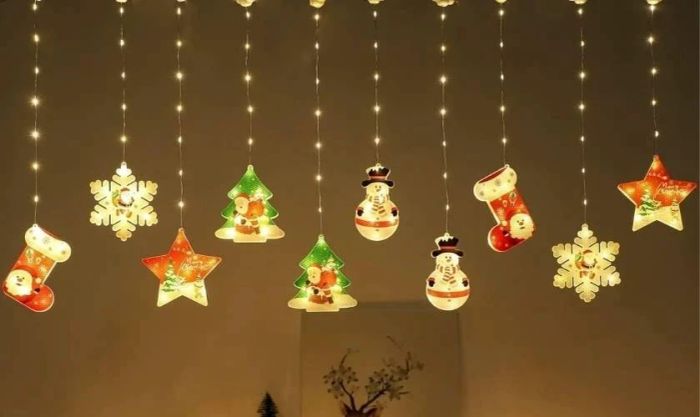 Dây treo LED trang trí cửa sổ Noel lung linh