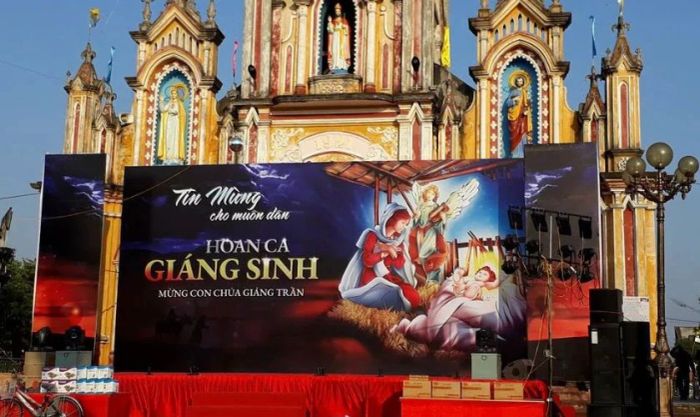 Backdrop sân khấu cỡ lớn dành cho nhà thờ