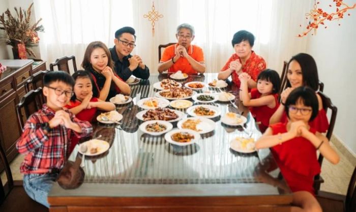 Những lời chúc Tết hài hước dành cho ông bà năm 2025