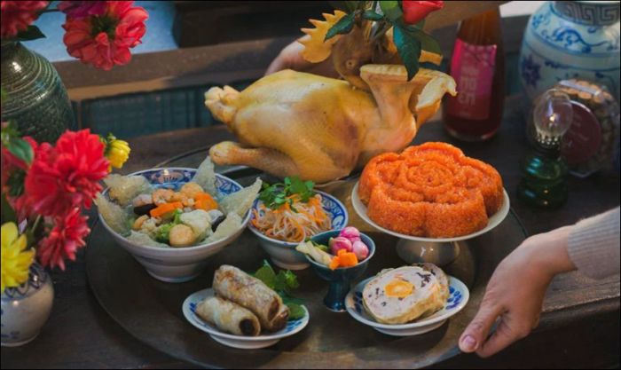 Mâm cúng cần được chuẩn bị chỉn chu và trình bày đẹp mắt