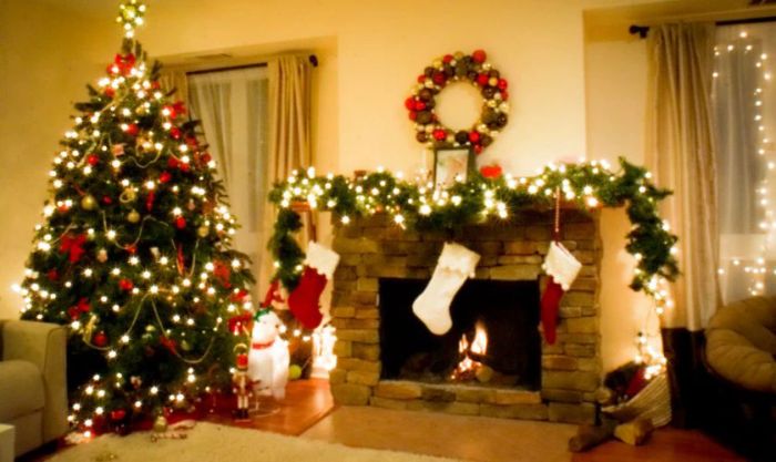 Trang trí cây thông Noel