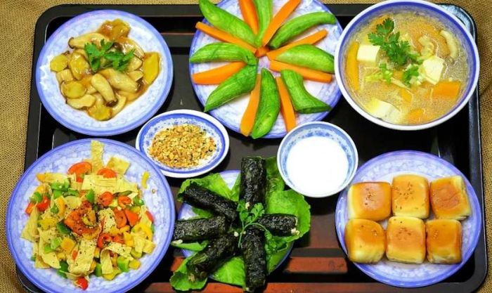 Những điều cần kiêng kỵ trong thờ cúng vào mùng 1 Tết?
