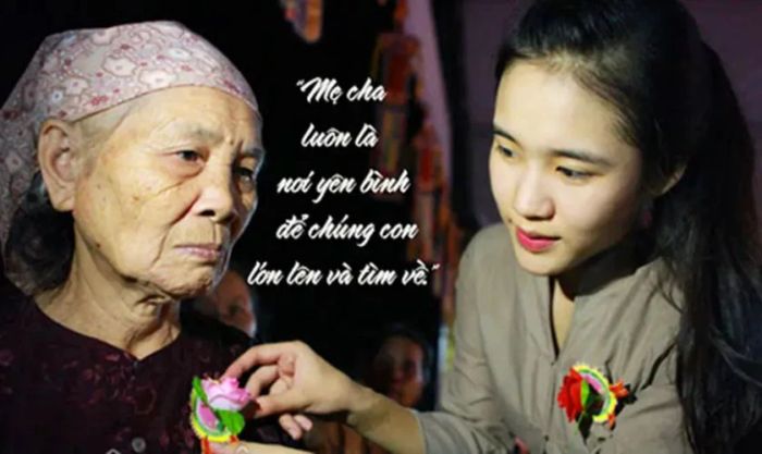 Những hình ảnh đẹp và xúc động về cha mẹ trong ngày Vu Lan báo hiếu