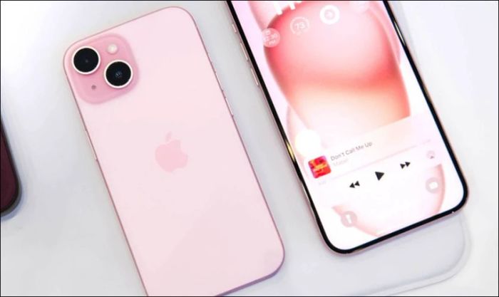 iPhone 15 128GB