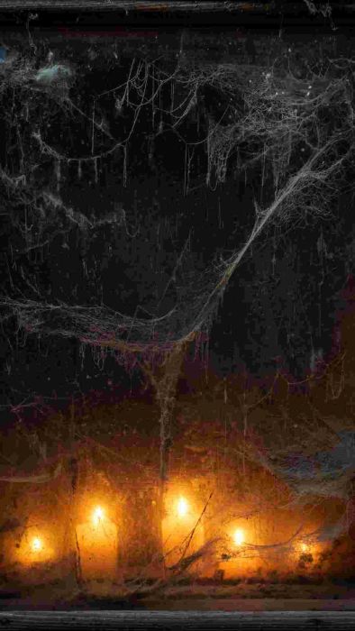 Hình nền Halloween cho điện thoại tông màu đen