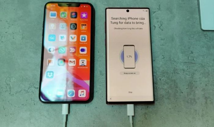 Có thể chuyển dữ liệu từ iPhone sang Android bằng dây cáp không?