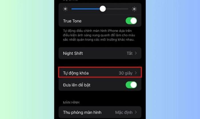 Chọn Tự động khóa để tiếp tục