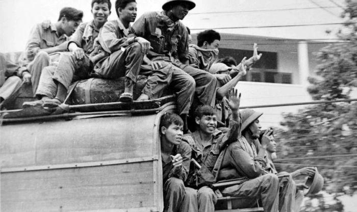 Hình ảnh các anh hùng giải phóng miền Nam trong ngày 30/4/1975