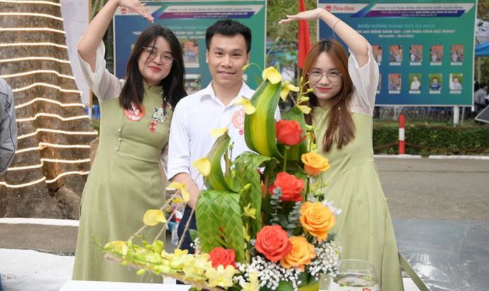 Bài thuyết trình với chủ đề Dòng sữa mẹ