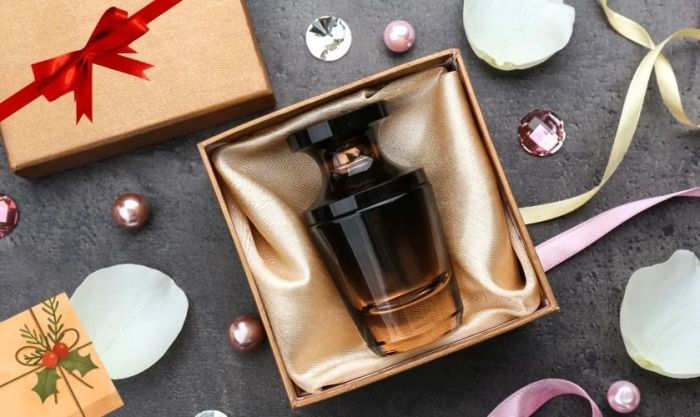 Nước hoa giúp mẹ thêm tự tin và tràn đầy niềm vui