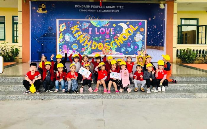 Kinh Do Elementary & Middle School Image 1