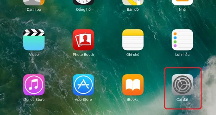 Mở ứng dụng Cài Đặt trên iPhone.