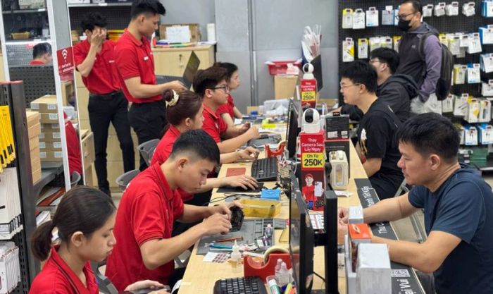 Địa chỉ kiểm tra và thay pin OPPO uy tín, chính hãng, lấy ngay