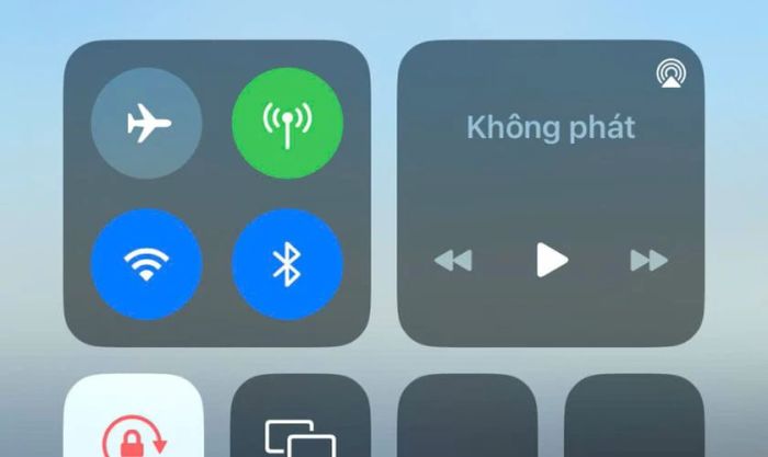 Kích hoạt Trung tâm điều khiển trên iPhone