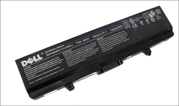 Kiểm tra pin để tắt thông báo sạc pin trên laptop Dell