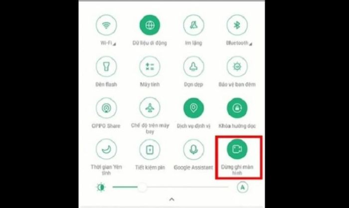 Nhấn vào dừng ghi màn hình để kết thúc quá trình