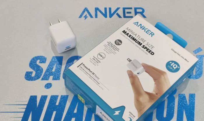 Kiểm tra củ sạc Anker thông qua tem chính hãng