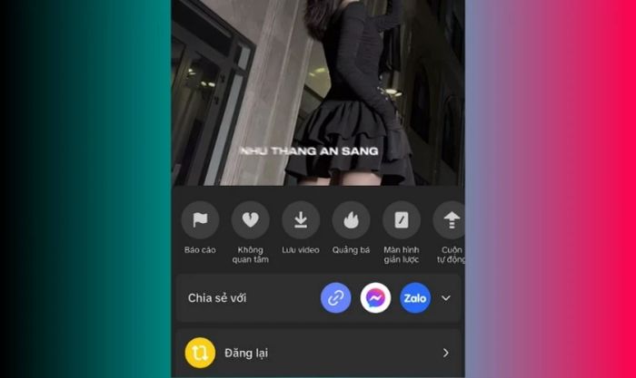 Nhấn và giữ video đó