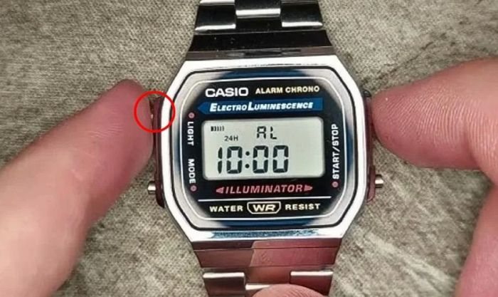 Sử dụng nút LIGHT để di chuyển đến phần cần điều chỉnh