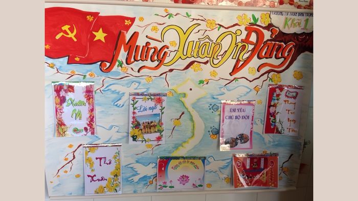 Mẫu báo tường chào mừng Đảng và mùa xuân cho trường học đẹp mắt