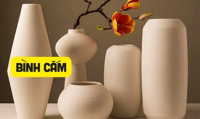 Chuẩn bị bình cắm hoa