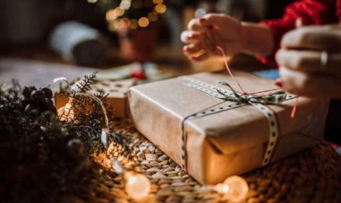 Ảnh bìa Giáng sinh với phong cách đáng yêu và ngộ nghĩnh