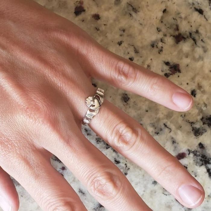 Reviewer displaying the ring