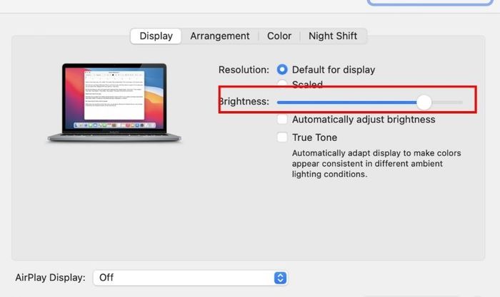Sử dụng thanh trượt Brightness để điều chỉnh độ sáng màn hình theo ý muốn, giúp hạn chế chai pin Macbook
