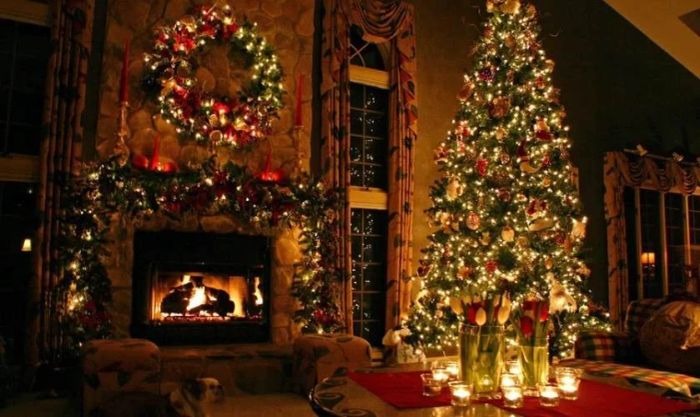Hình nền cây thông Noel cho máy tính với màu sắc rực rỡ, tạo điểm nhấn sinh động