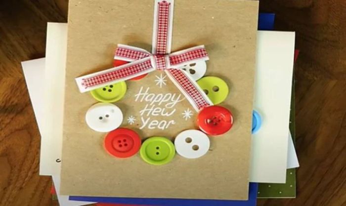 Hướng dẫn làm thiệp Giáng Sinh từ hạt nút