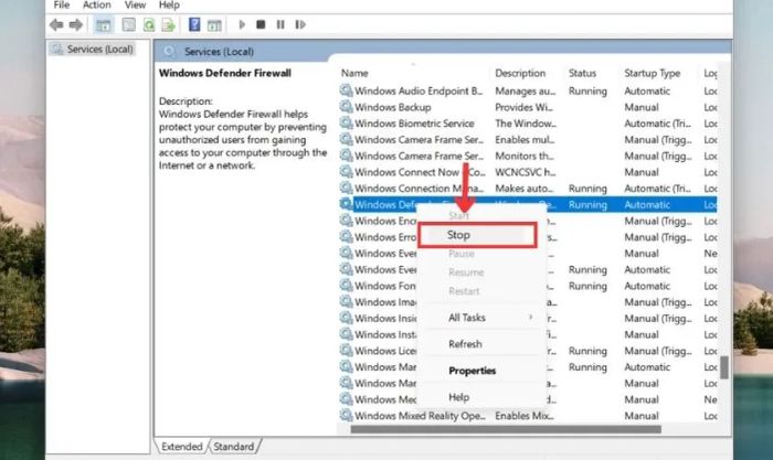 Thực hiện nhấn đúp vào mục Windows Defender Firewall
