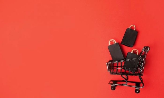 Hình nền Black Friday màu đỏ đơn giản