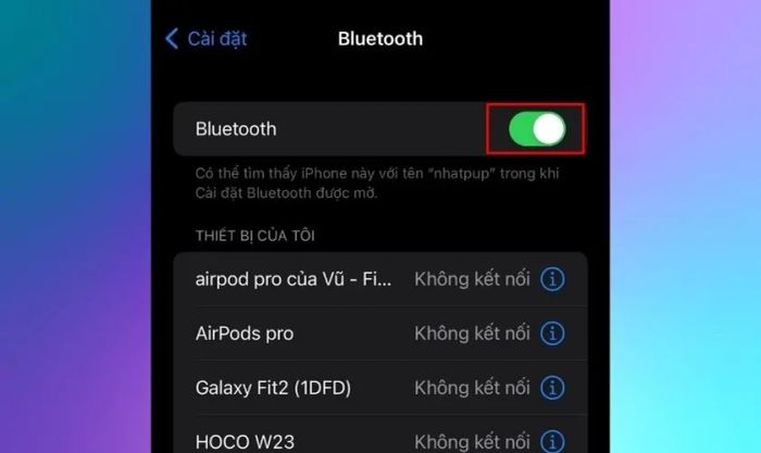 Bạn kéo sang phải để bật Bluetooth