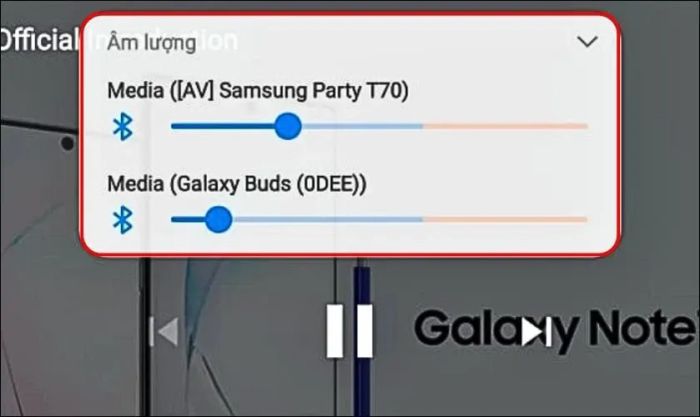Nhấn phím Tăng/Giảm âm lượng
