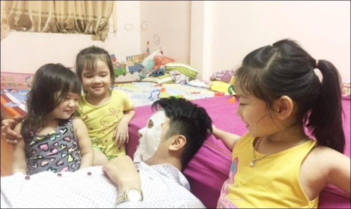 Không có con gái, đời chẳng ai nể