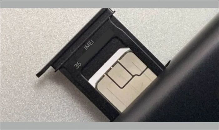 Kiểm tra IMEI qua khe SIM iPhone