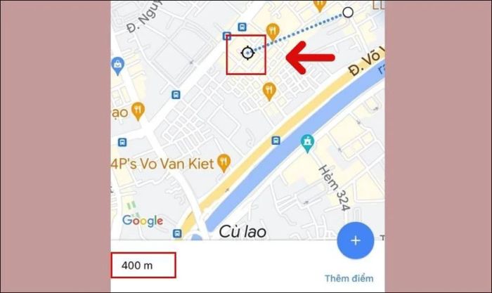 Kéo bản đồ đến điểm kết thúc đo, sao cho biểu tượng tròn đúng vị trí.