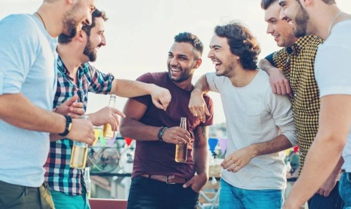 Tuyển tập hình ảnh về tình bạn và đồng đội của con trai
