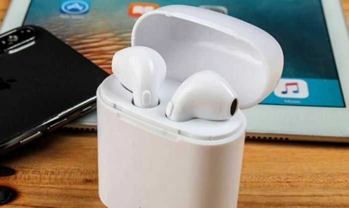 Hướng dẫn sạc tai nghe không dây an toàn và đúng cách