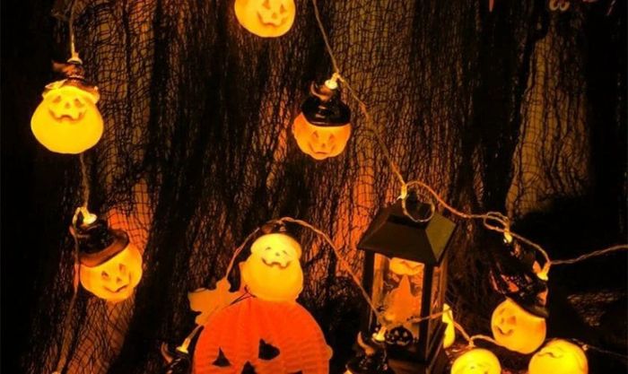 Gợi ý Halloween độc đáo với dây trang trí