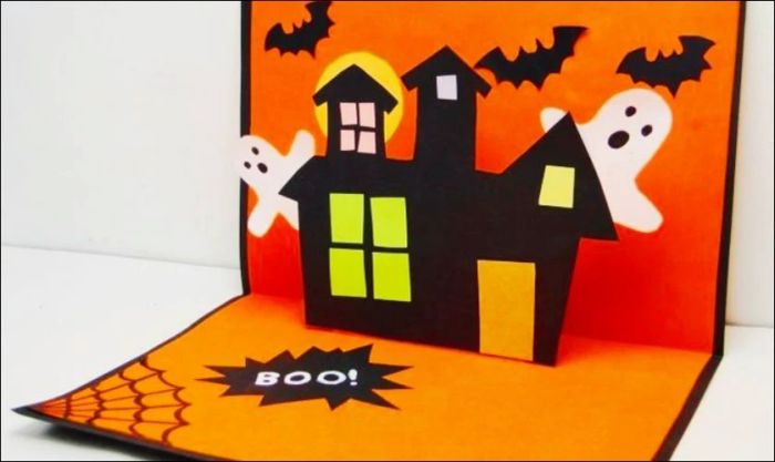 Hoàn thiện tấm thiệp Halloween