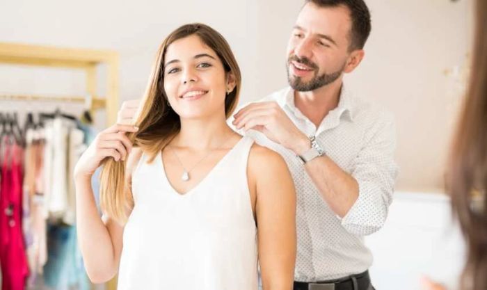 Gợi ý quà tặng ngày Gia đình Việt Nam dành cho vợ hoặc chồng - Trang sức