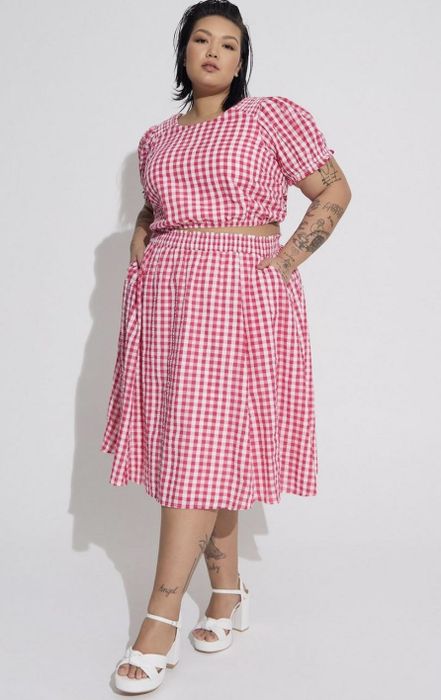 the red gingham set
