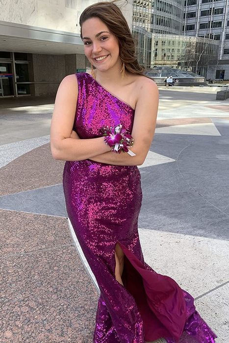 Reviewer showcasing the fuchsia dress