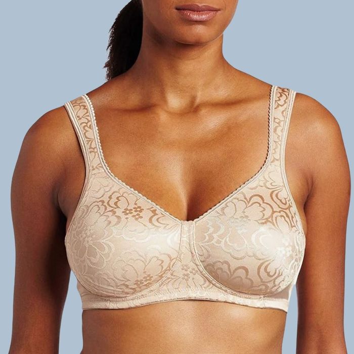 A model wearing the cream-colored bra