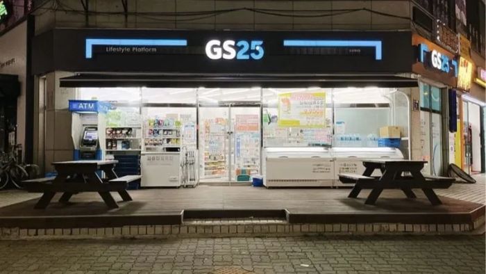 GS25 stores in South Korea offer SIM card top-up services