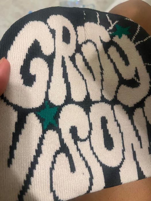 A photo of the gray beanie
