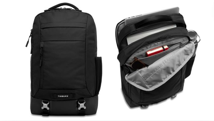 The black deluxe backpack