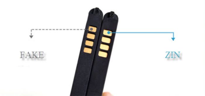 kiểm tra pin Samsung qua miếng đồng tiếp xúc với máy
